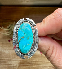 Load image into Gallery viewer, Oval Ring- Size 8- Kingman turquoise ring and sterling silver
