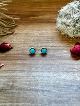 Load image into Gallery viewer, Stud round turquoise earrings
