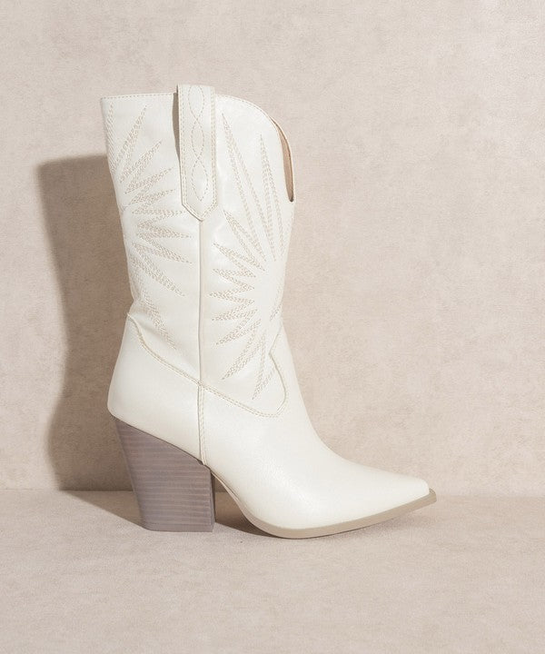 Chic Boots -White & Almond-