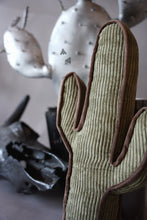 Load image into Gallery viewer, CACTUS PILLOW
