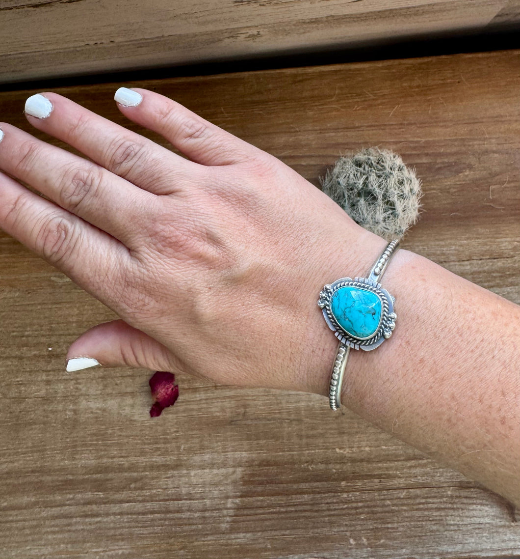 Cuff - Sterling silver Cuff Bracelet with Kingman turquoise