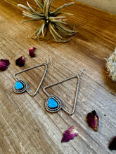 Load image into Gallery viewer, Dangle earrings Sterling silver with kingman turquoise
