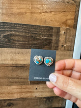 Load image into Gallery viewer, Heart Stud spiny and turquoise earrings
