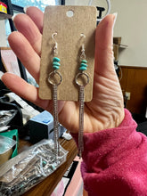 Load image into Gallery viewer, Chic dangle earrings with blue turquoise
